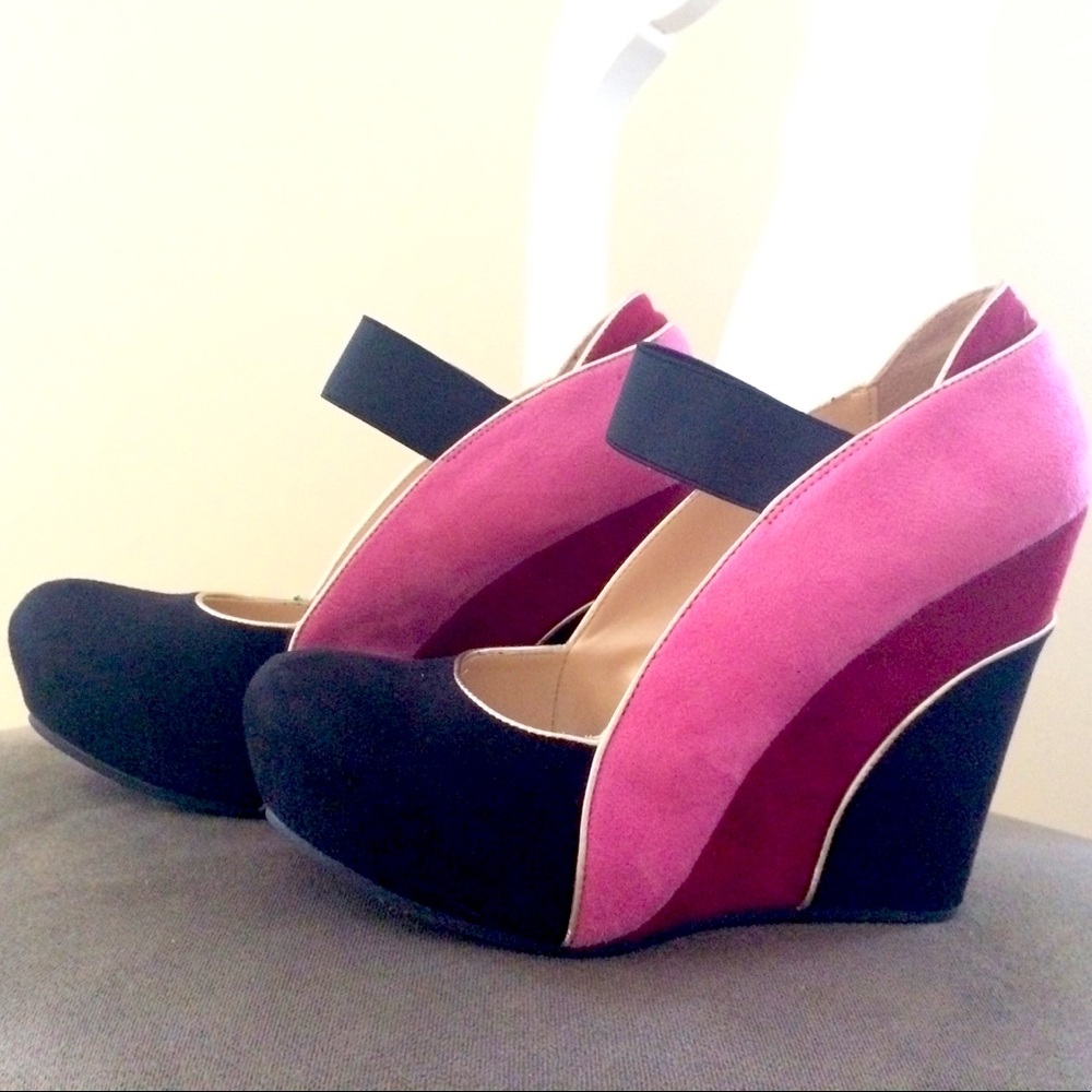 Worthington Tri-Color Wedges